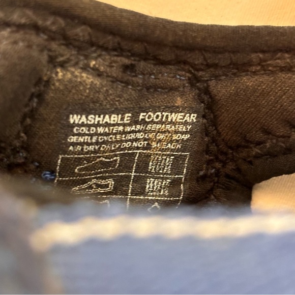 KEEN Sz 7 Newport Sandals Waterproof Bungee Closure Hiking Outdoors Slip On - Picture 7 of 10